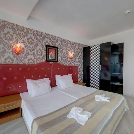 Sirius Beach And Spa فندق 4*