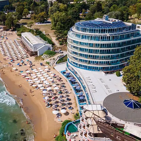 Sirius Beach And Spa فندق فارنا