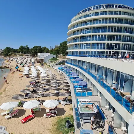 فندق Sirius Beach And Spa فارنا