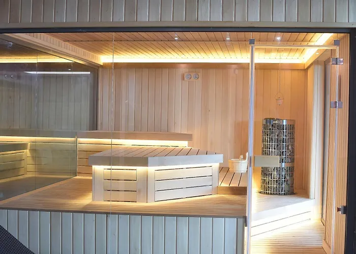 酒店 Sirius And 4*