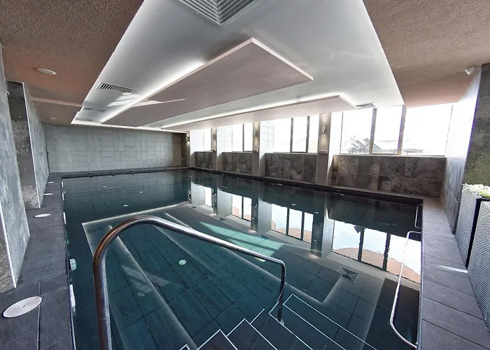 酒店 Sirius And 4*