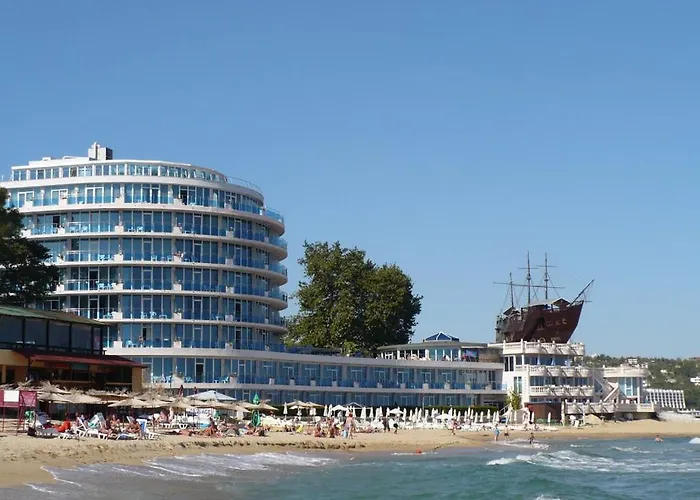 酒店 Sirius And 4*